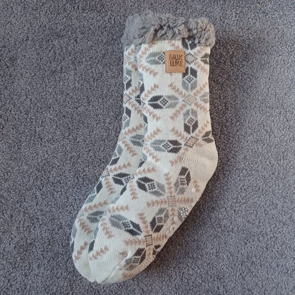 𝙈𝗨𝙆 𝗟𝗨𝗞𝗦 Women's Cabin Sox 8-10 ⚪ - Picture 2 of 5